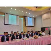 112年7月6日台灣省不動產仲介經紀商業同業公會聯合會於屏東市和樂宴會館召開「第11屆第1次會員代表大會暨第11屆理監事選舉」,本會宋理事長文欽、黃理事長兆堂、李常監天保、陳理事俊光、林理事孟生、會員代表姚家朋參加會議,恭賀省聯會邱理事長奕勝高票連任.