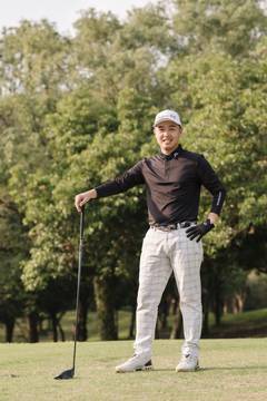 1379911_cee78aba3846243ccfc920569bbb1424