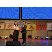 114年12月6日本會顧問 李冠勇 榮任第42屆新竹風城青商會會長，本會特派總幹事代表前往致意，並致贈社福金以表支持與祝賀。