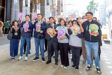 1380018_e7b0f985b3f94360f22f0484c2265e38