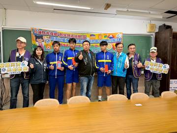 1380032_564b72967c7dcc5a9e86e65a7b52f8f1