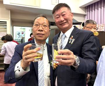 1380851_504fd67b5fe0dd351ab19f26714c0b17