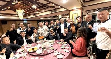 1380885_9c9e6bb270d6e1a9107d0ddde356a3e2