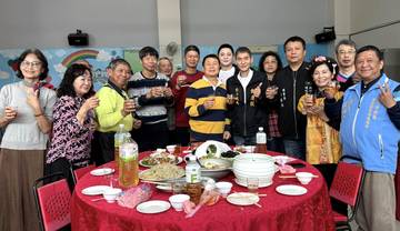 1380897_df4c0fec862720cb1a286c9ec3aef5f9