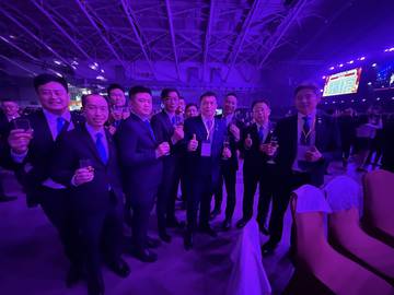 1381202_a15028badbb4e3be5418fe1d6cdfdf28