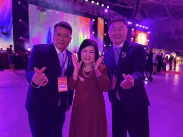 1381208_8066c16791dba6cedca3d178e8ebd0ce