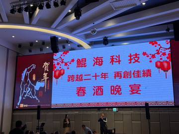 1381242_1d38d5181e7809a243aea0e4212f553c