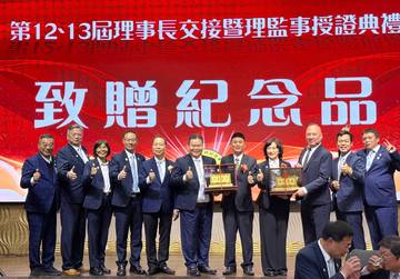 1381449_1296f15a05cb661210bb03c0d1577d1d