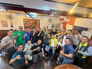 1382153_4a89e8d09fb46124adf18cee3015ab20