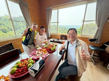 1382170_d6b08dc52c8051bc1aa0428e9c0789e5