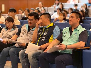 1382190_dc5eb4aa2d813413cf05c90661abf467