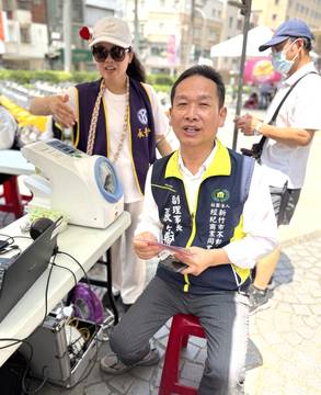 1382279_57250f53a9f915593e185d4ea79f4cfb